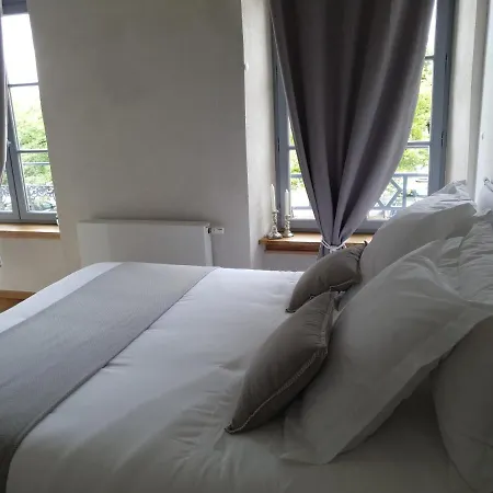 La Cour Saint Louis Bed & Breakfast