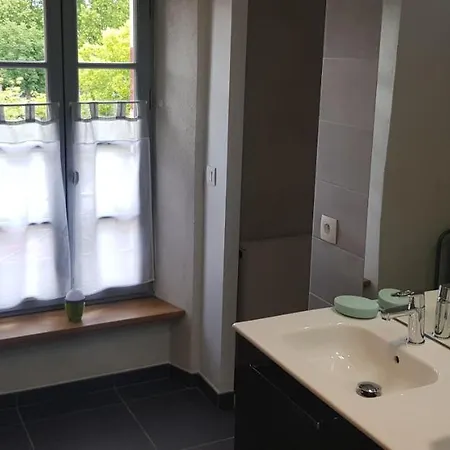 Bed & Breakfast La Cour Saint Louis
