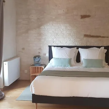 La Cour Saint Louis Bed & Breakfast Castelnau-Montratier